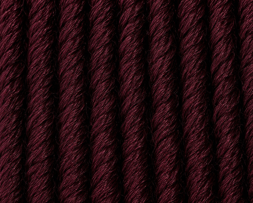 Close-up texture of 3X Soft Bread crochet hair in color 99J