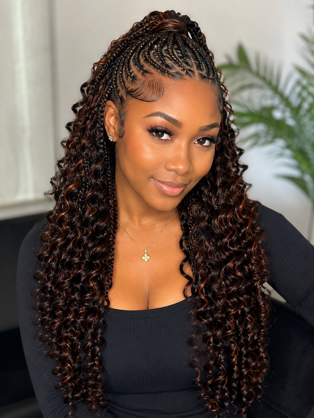 Model wearing Source Italy Curly crochet braid color T350
